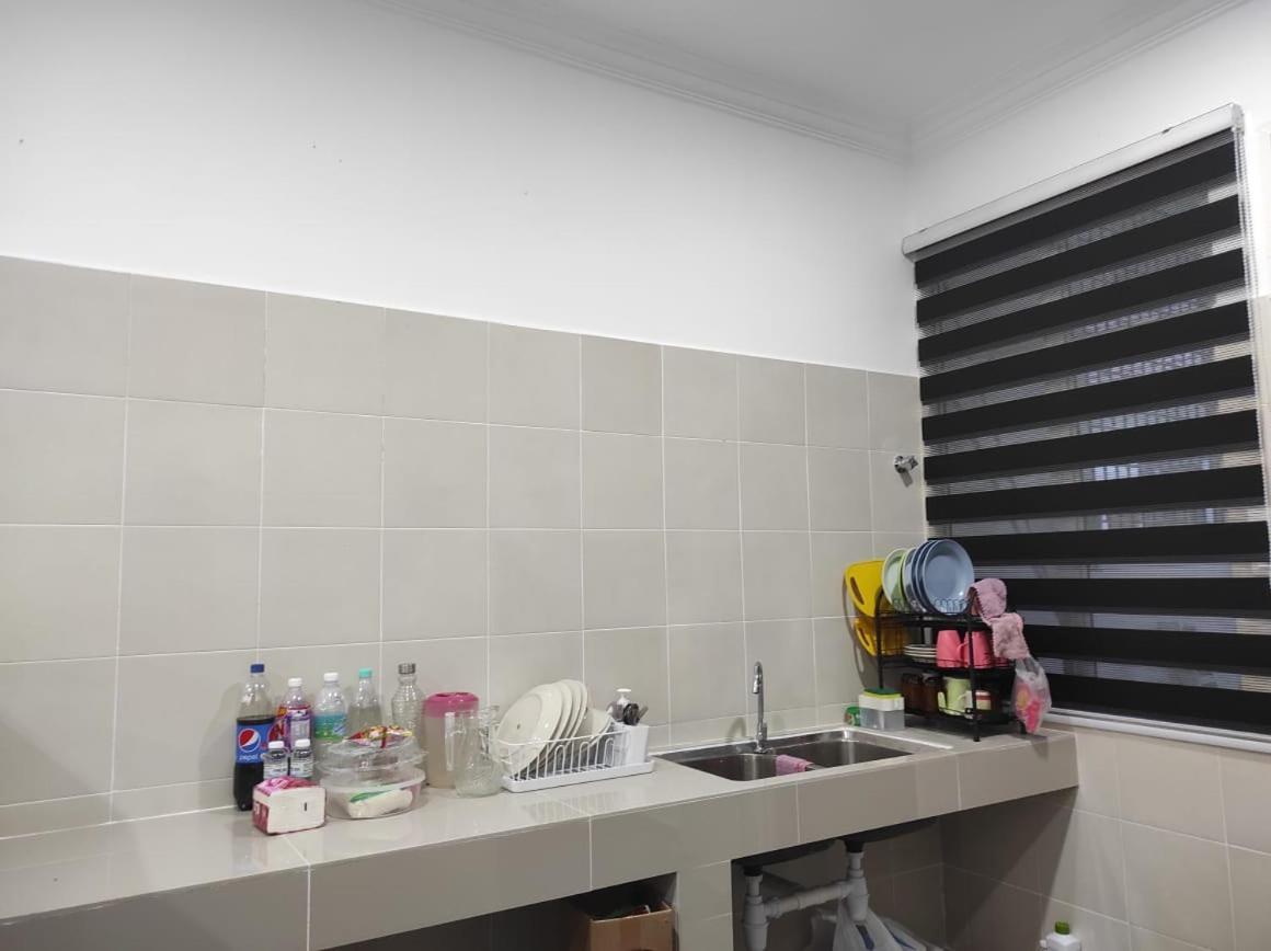 Bb D'Velodrom Homestay دونجون المظهر الخارجي الصورة